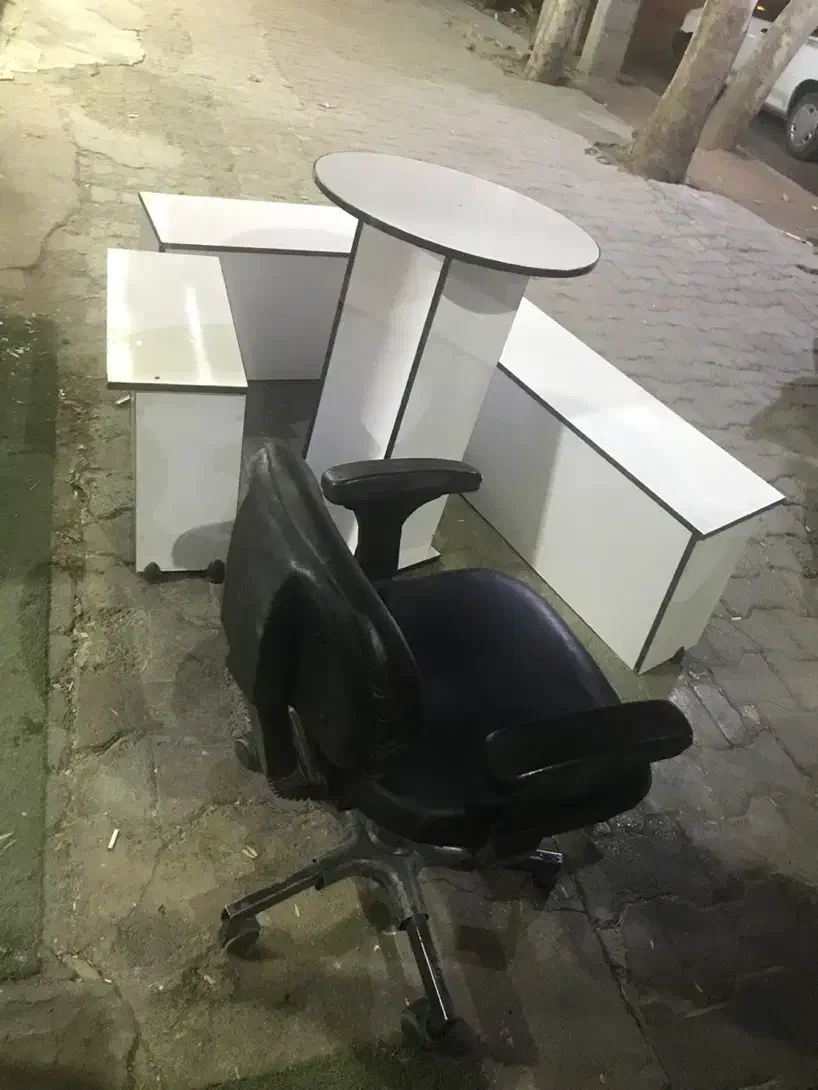 میز و صندلی|مبلمان خانگی و میز عسلی|خرم‌آباد, |دیوار