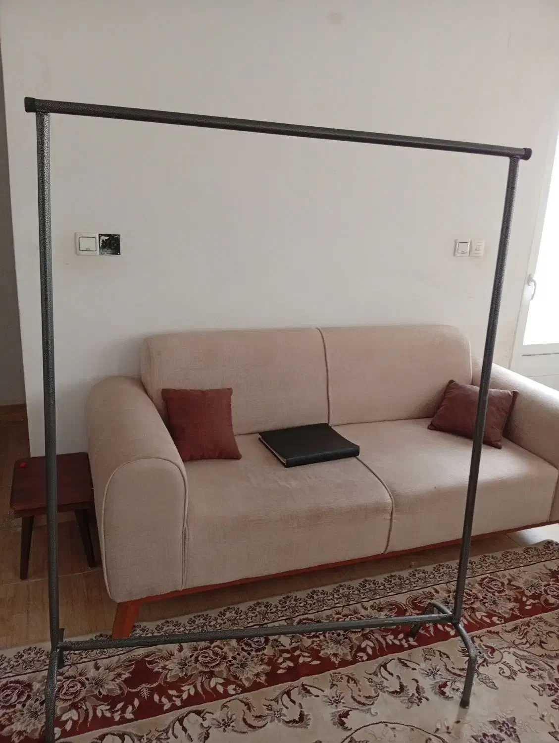 رگال لباس|بندرخت و رخت‌آویز|کلیائی, |دیوار