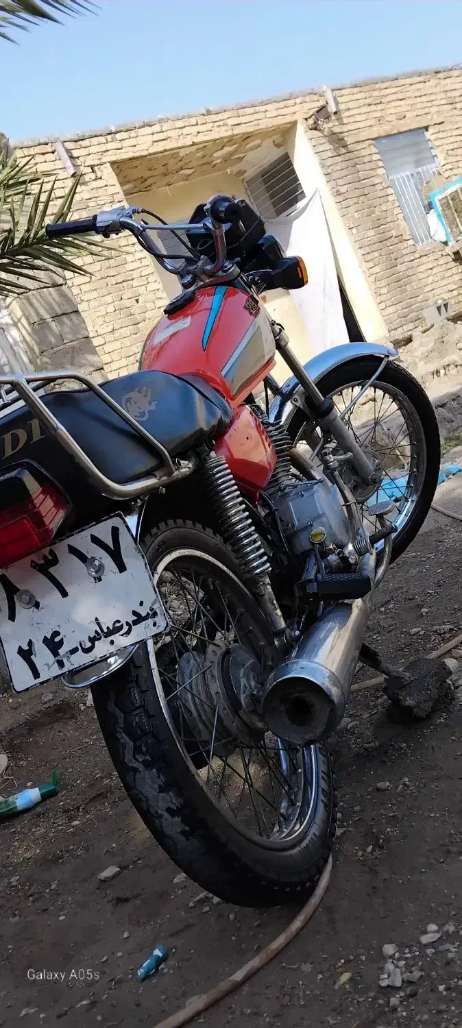 ۱۲۵هیرمند|موتورسیکلت|ارزوئیه, |دیوار