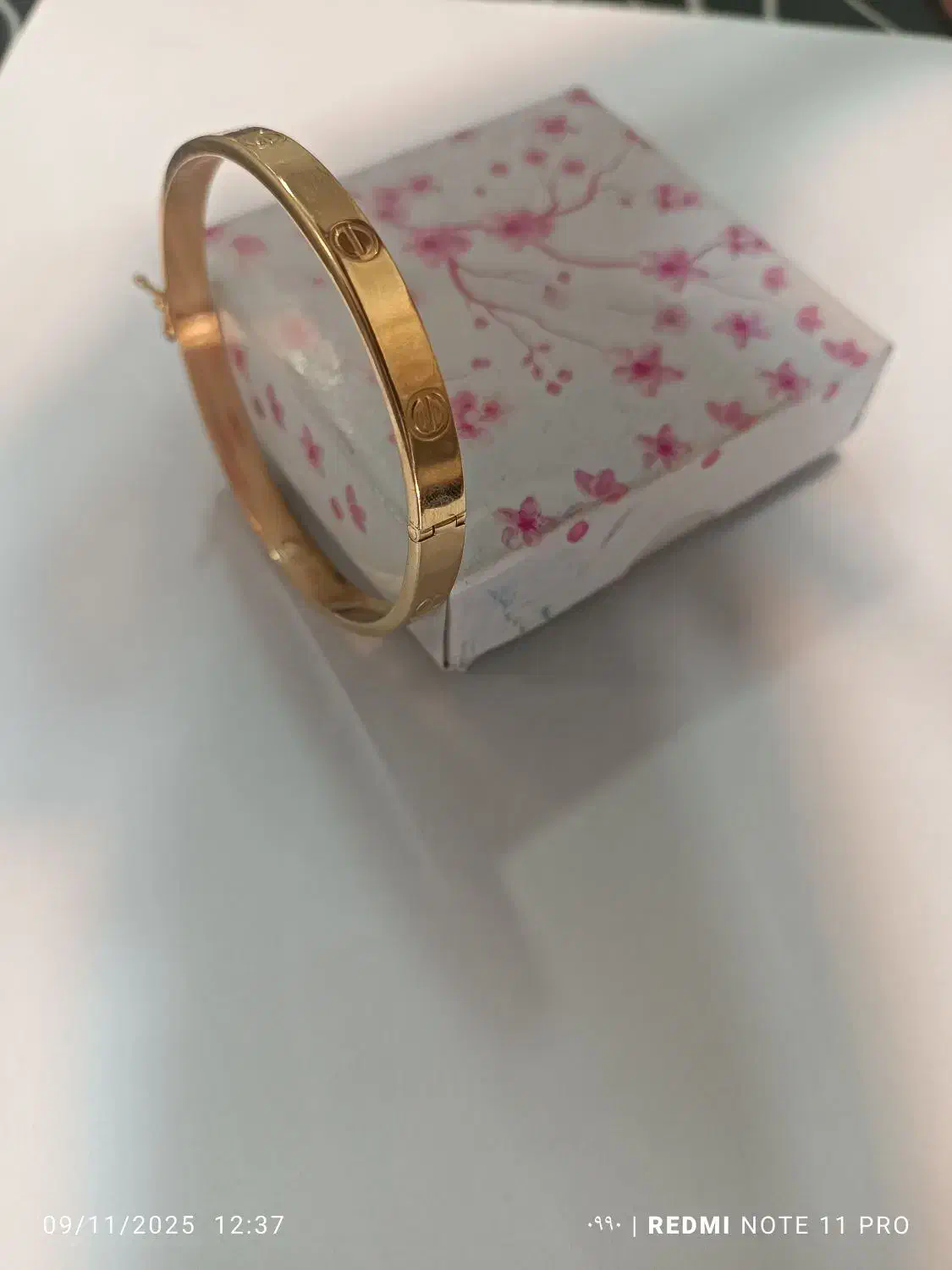 دستبند کارتیر قیمت ۲ درصد بالا خام|بدلیجات|کوهدشت, |دیوار