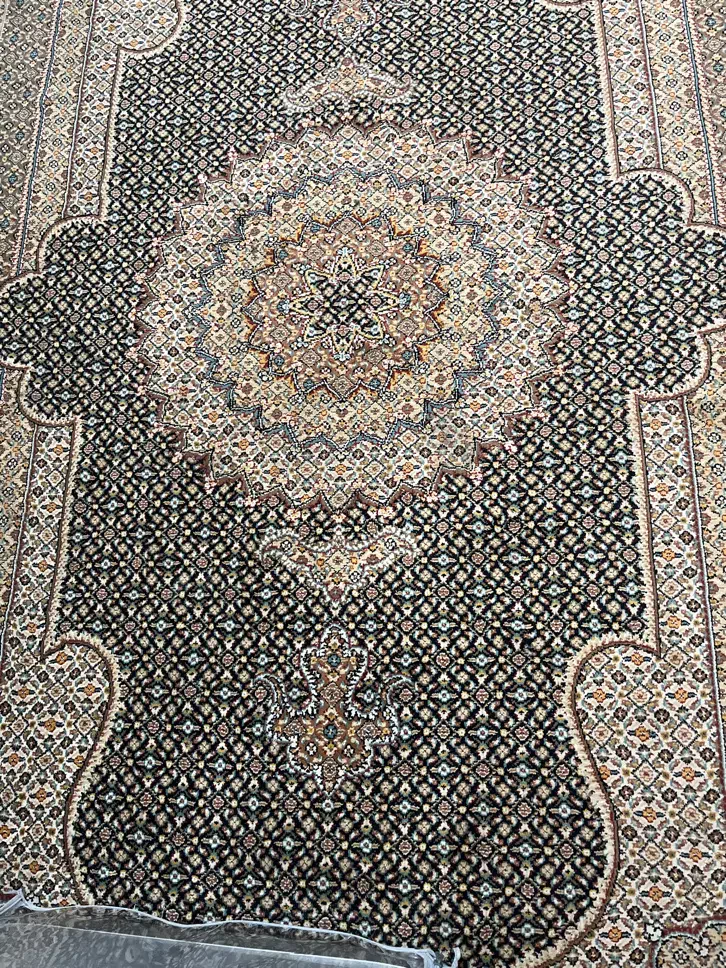 فرش ۶ متری طرح ماهی|فرش|قشم, |دیوار