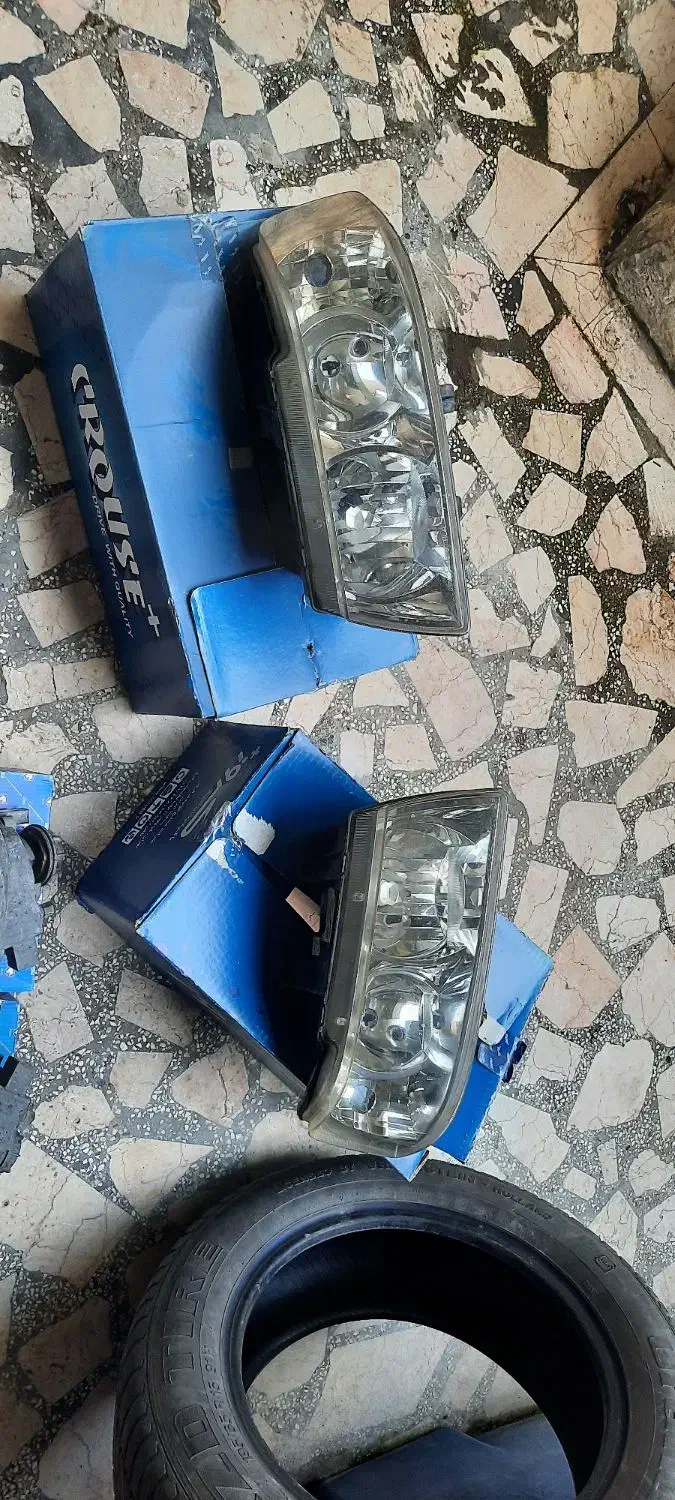 چراغ جلوسمند با چراغهای روی سپر|قطعات یدکی و لوازم جانبی|رشت, علی آباد|دیوار