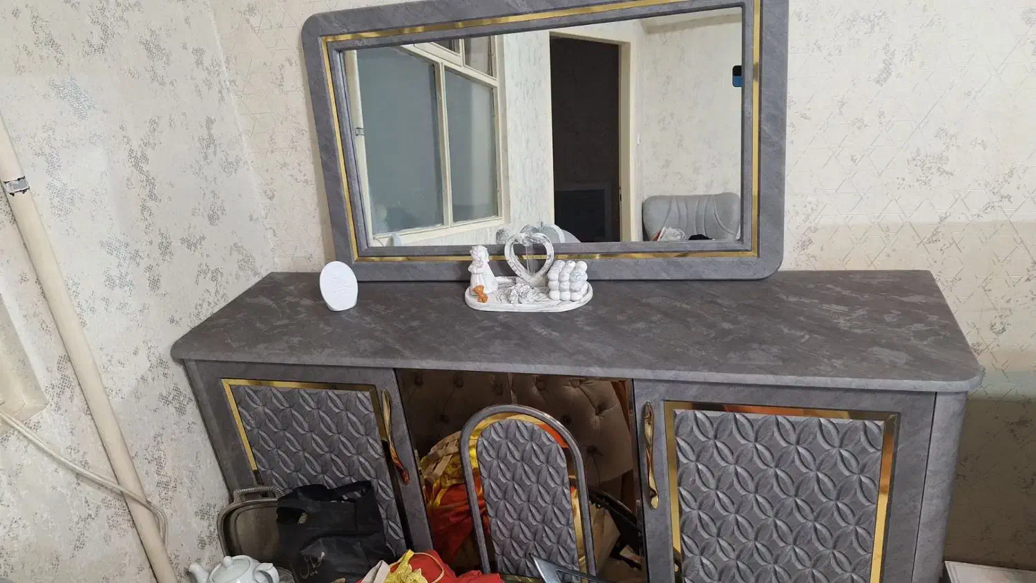 کنسول|بوفه، ویترین، کنسول|فردیس, داوری|دیوار