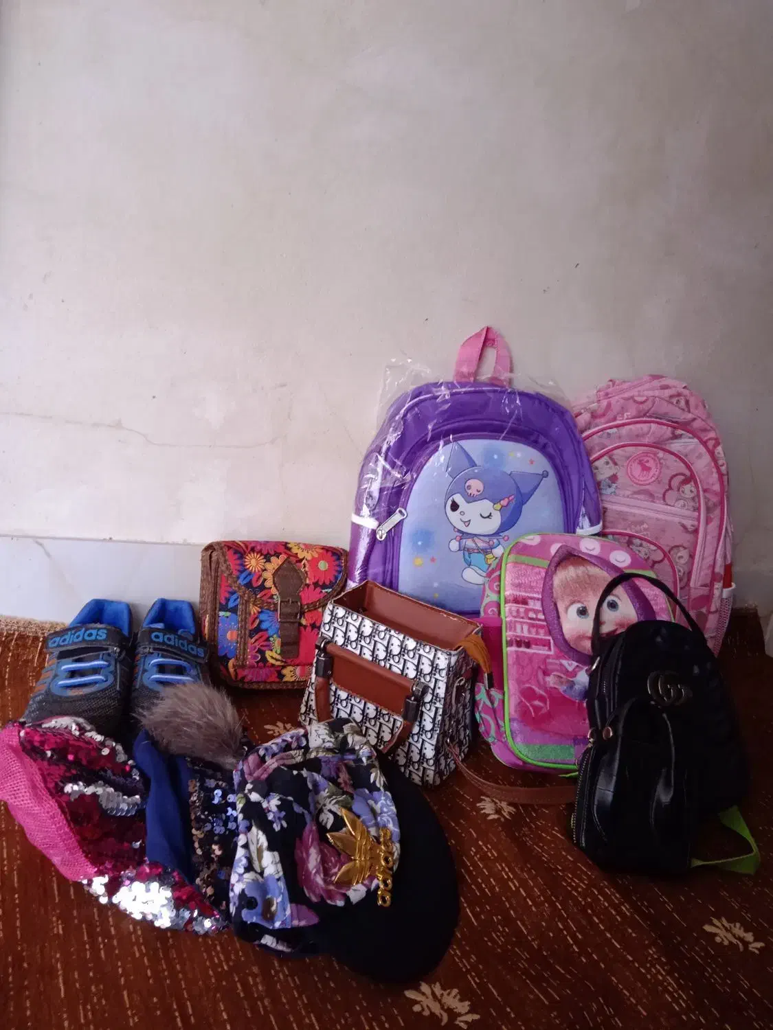 انواع مانتو و لباس حراج|لباس|آستارا, |دیوار