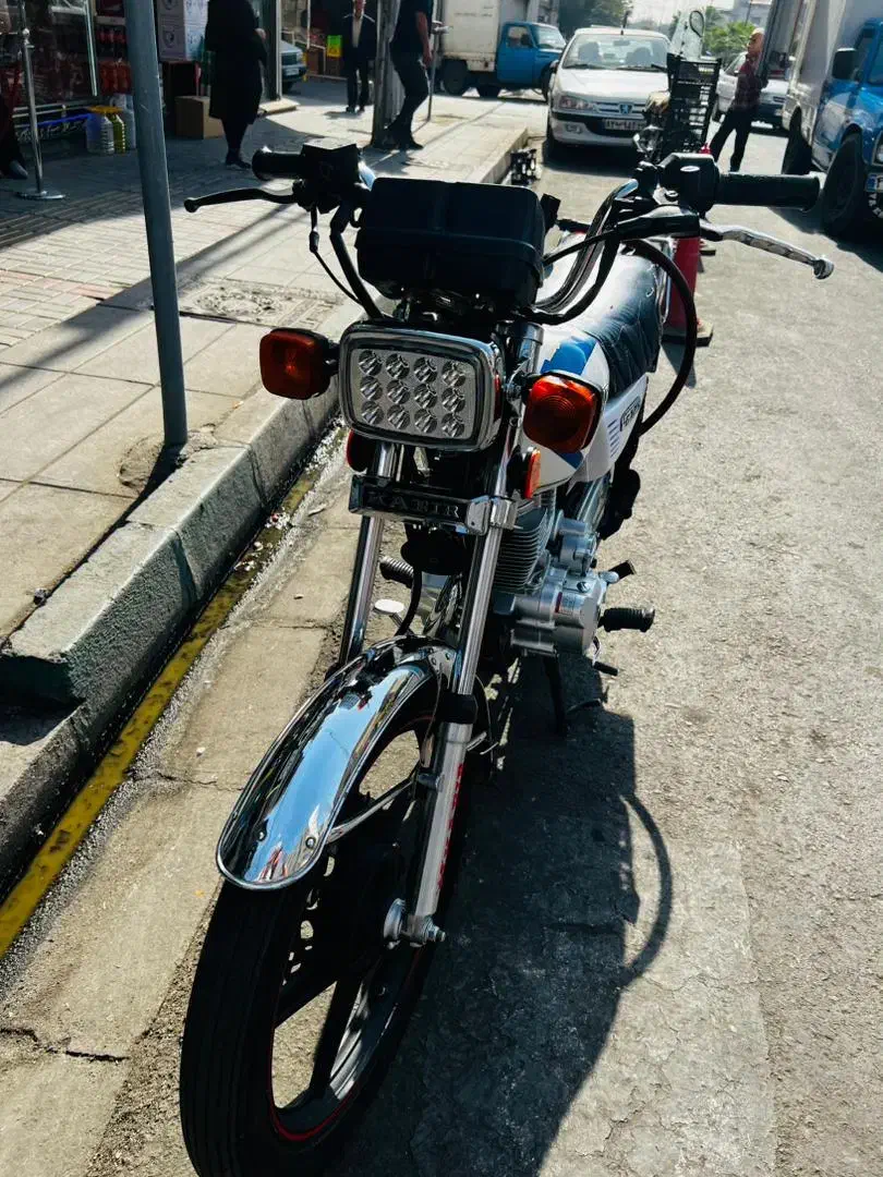 هندا ۲۰۰ کبیر|موتورسیکلت|تهران, آذری|دیوار