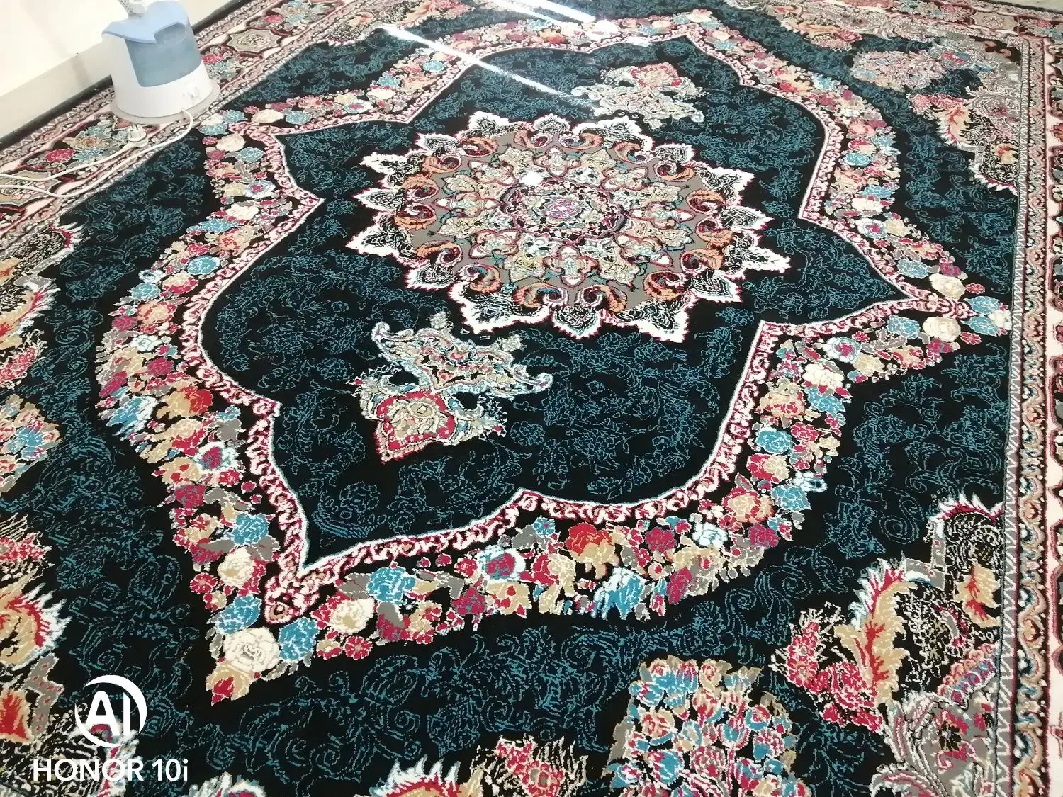 فرش 12متری و یک عدد گلیم فرش آشپزخونه|فرش|رامهرمز, |دیوار