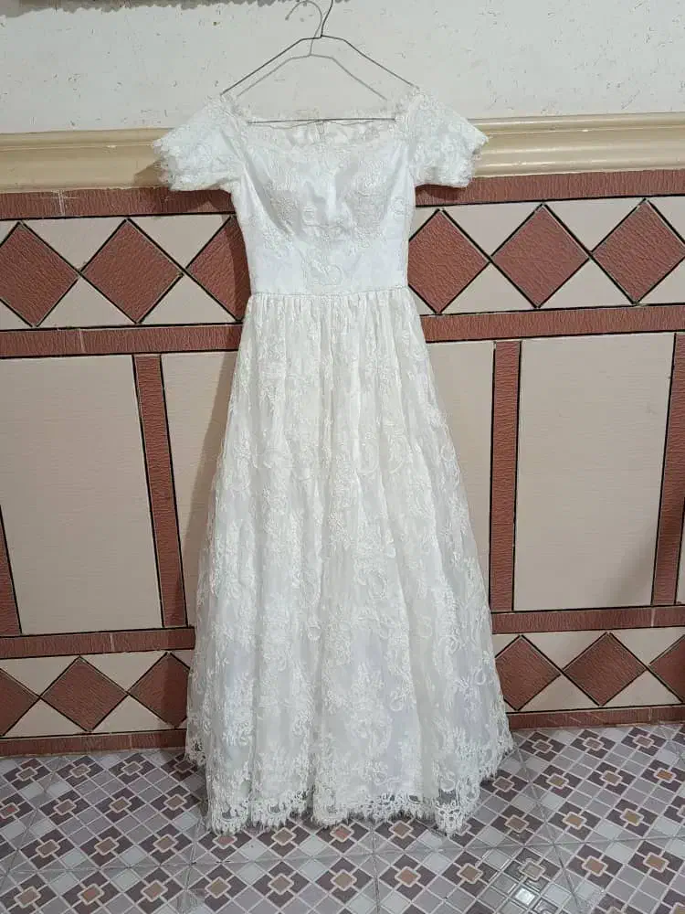 لباس تور|لباس|بندرلنگه, |دیوار