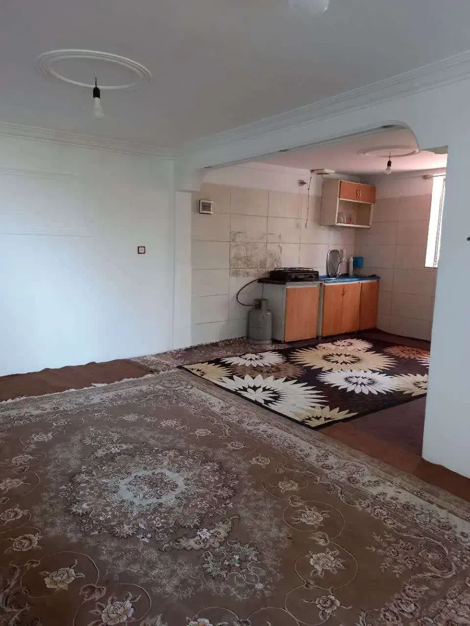 سوئیت اجاره ای درفیلبندسرزمین ابرهابا۳۰مترتراس|اجارهٔ کوتاه‌مدت آپارتمان و سوئیت|گلوگاه بابل (گلیا), |دیوار