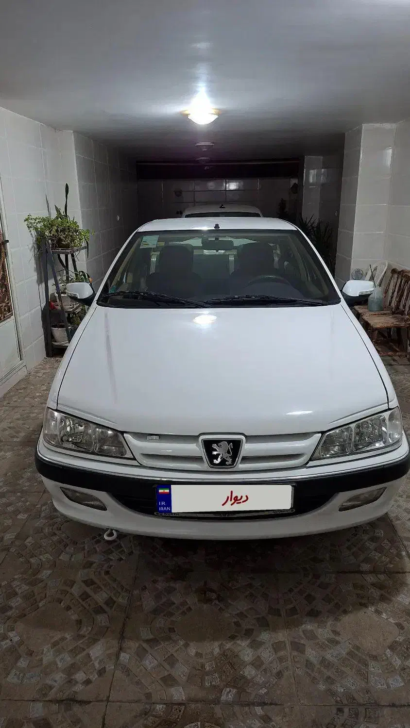 پژوپارس مدل۱۴۰۰ مانیتور و دوربین عقب و ثبت حوادث|خودرو سواری و وانت|سمنان, |دیوار