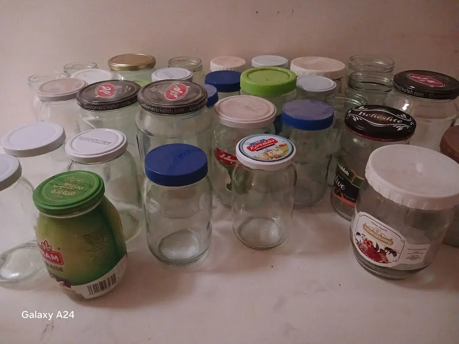 شیشه|ظروف نگهدارنده، پلاستیکی، یک‌بارمصرف|نیشابور, شهرک جانبازان|دیوار