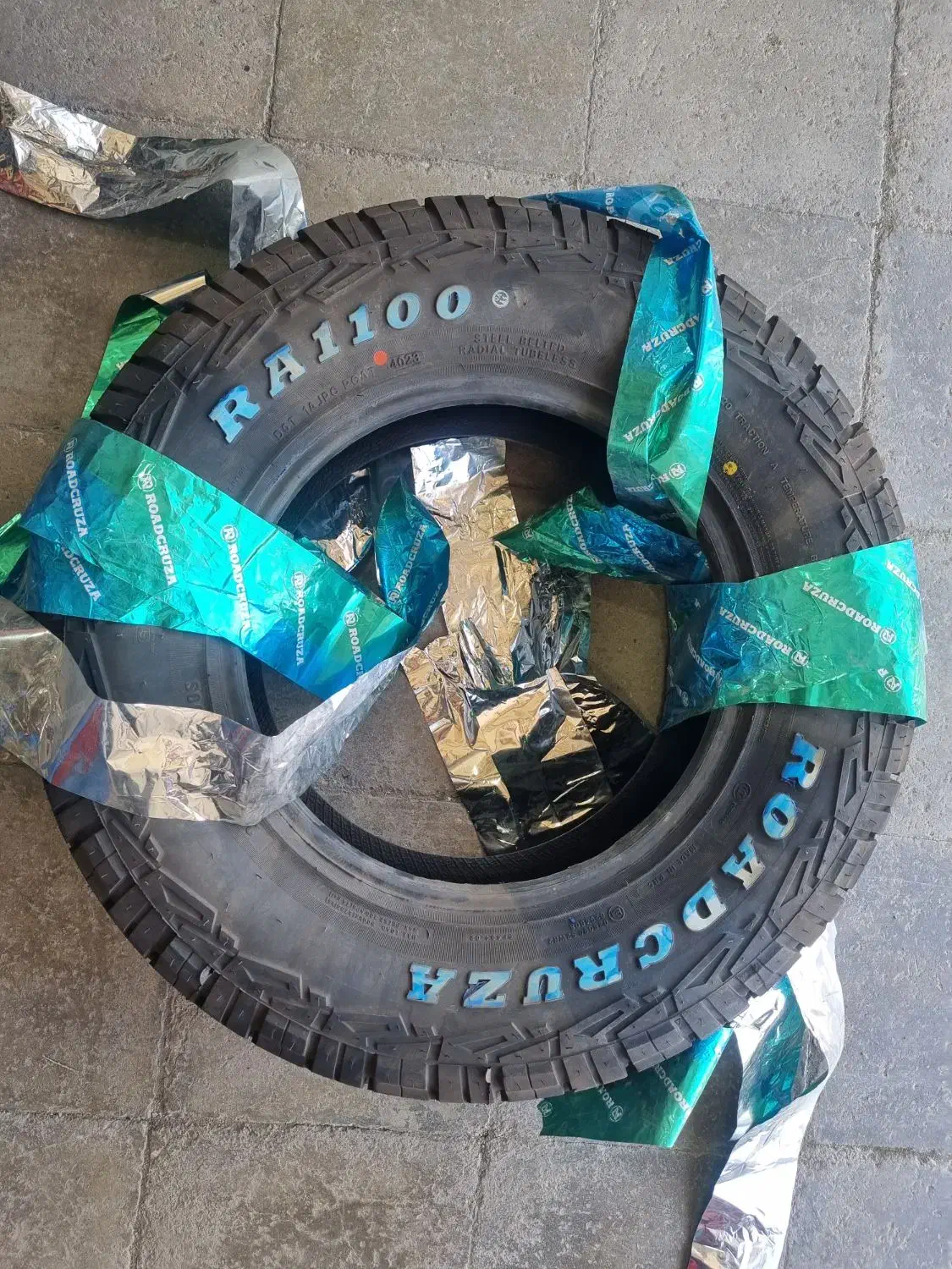 لاستیک ۲۱۵/۷۵/۱۵ رودکروزا|قطعات یدکی و لوازم جانبی|سیرجان, |دیوار