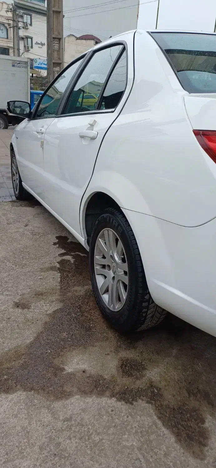 دنا 96 تک برگ سند|خودرو سواری و وانت|رشت, رشتیان|دیوار