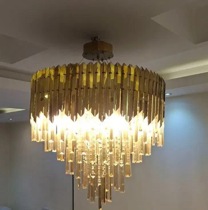 لوستر کریستالی مدرن|لوستر و چراغ آویز|کرج, شاهین‌ویلا|دیوار