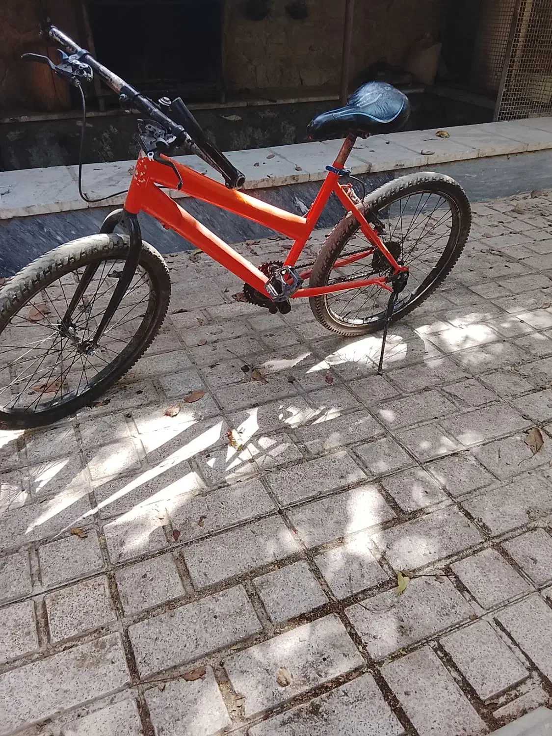 دوچرخه ۲۴|دوچرخه، اسکیت، اسکوتر|بومهن, |دیوار