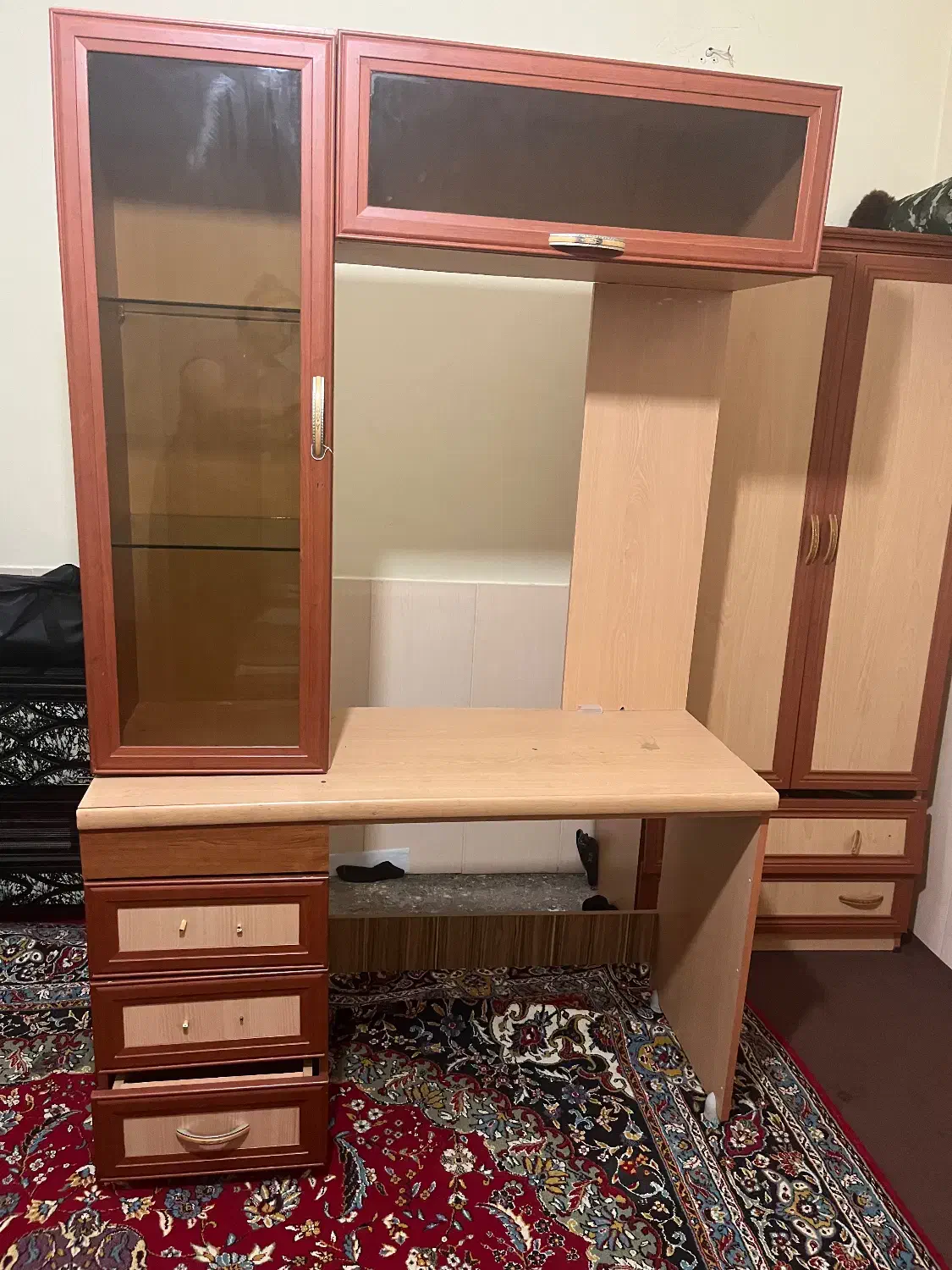 کتابخانه کشوهاش یکم خرابه|کتابخانه، شلف، قفسه‌های دیواری|شاهرود, |دیوار
