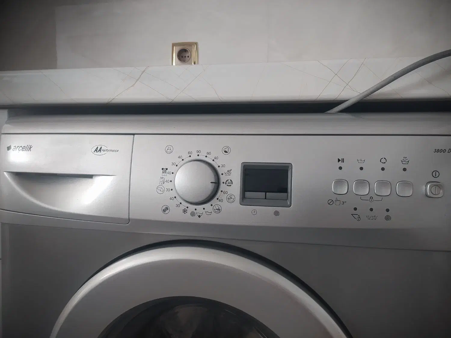 ماشین لباسشویی تمام اتوماتیک|ماشین لباسشویی و خشککن لباس|کاشان, میدانگاه آقا|دیوار