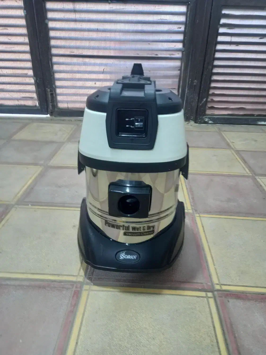 جارو برقی دو منظوره آب وخاک|جاروبرقی، جارو شارژی، بخارشو|مشهد, چهارچشمه|دیوار