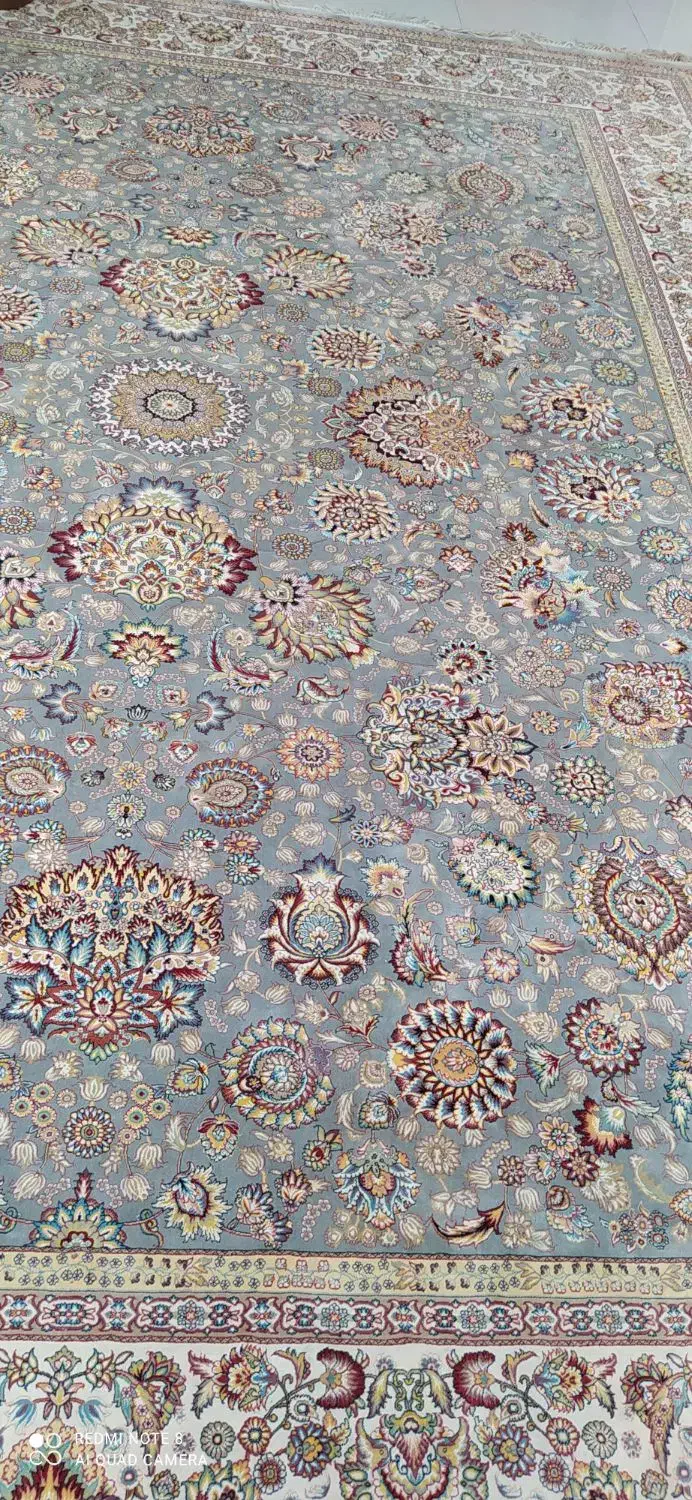 یک تخته فرش ۱۲ متری رنگ فیلی نقره ای|فرش|اهواز, گلستان|دیوار