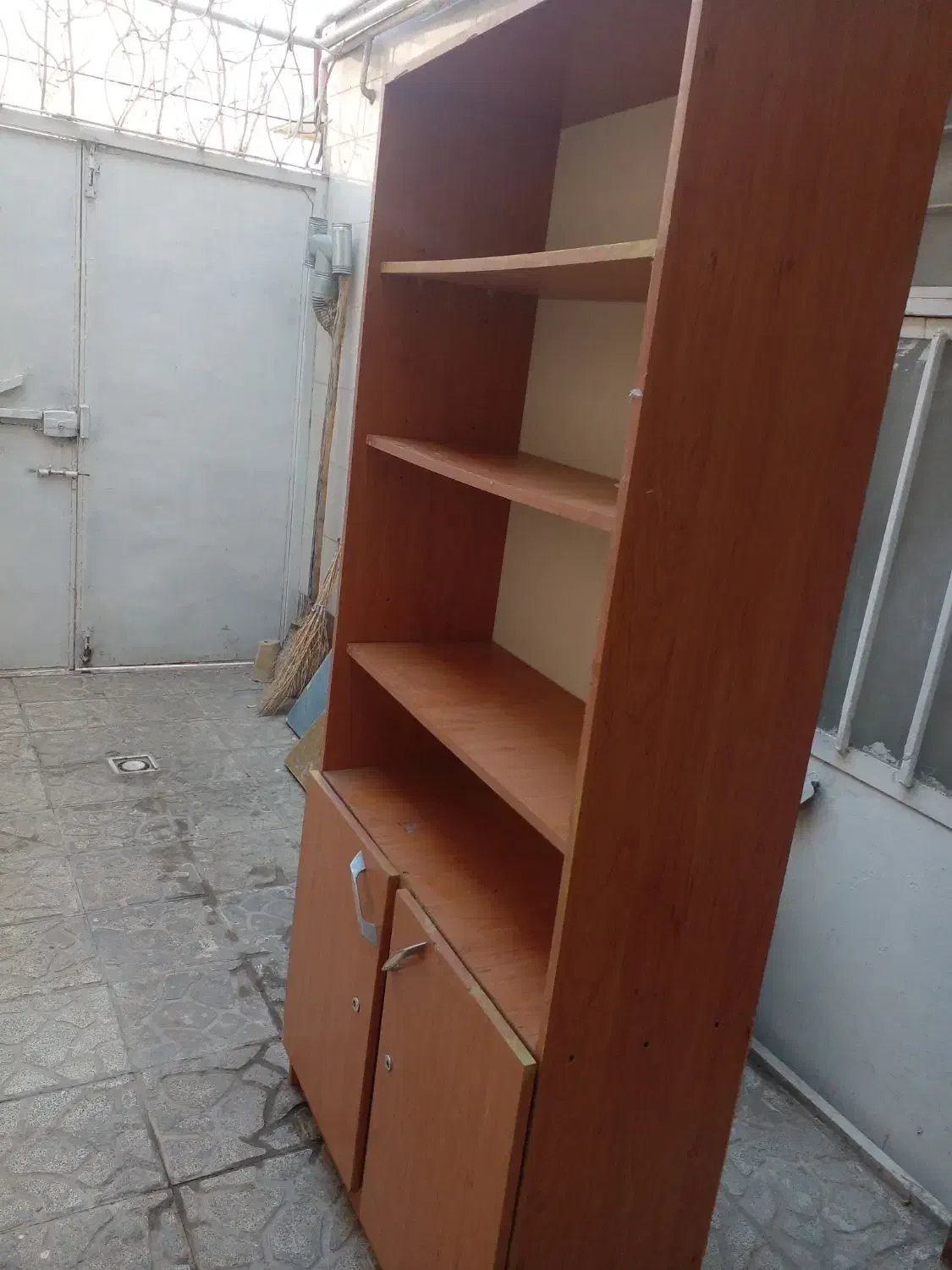 کتابخانه تمیز|کتابخانه، شلف، قفسه‌های دیواری|مشهد, سرافرازان|دیوار