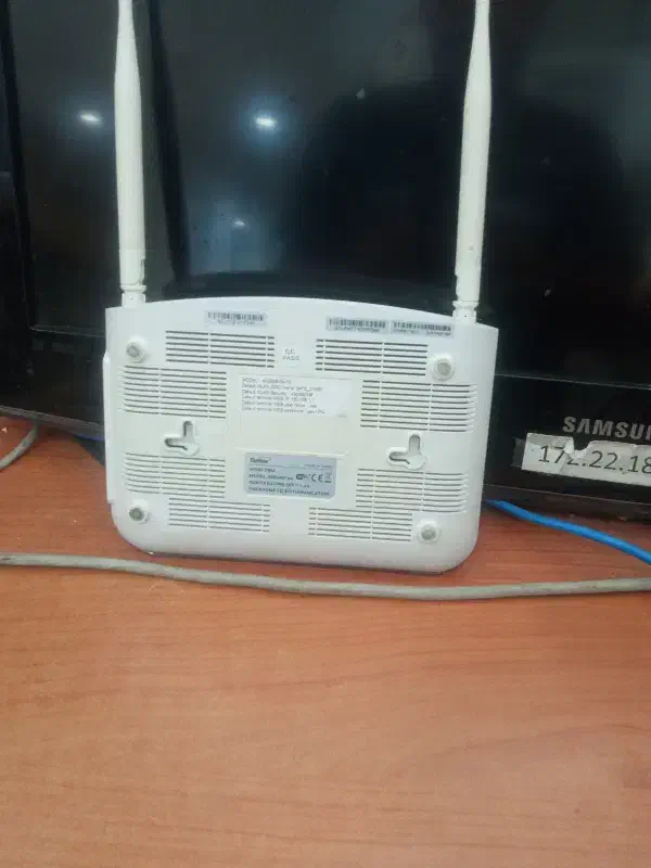 مودم فیبر هوم|مودم و تجهیزات شبکه|شیراز, سینما سعدی|دیوار