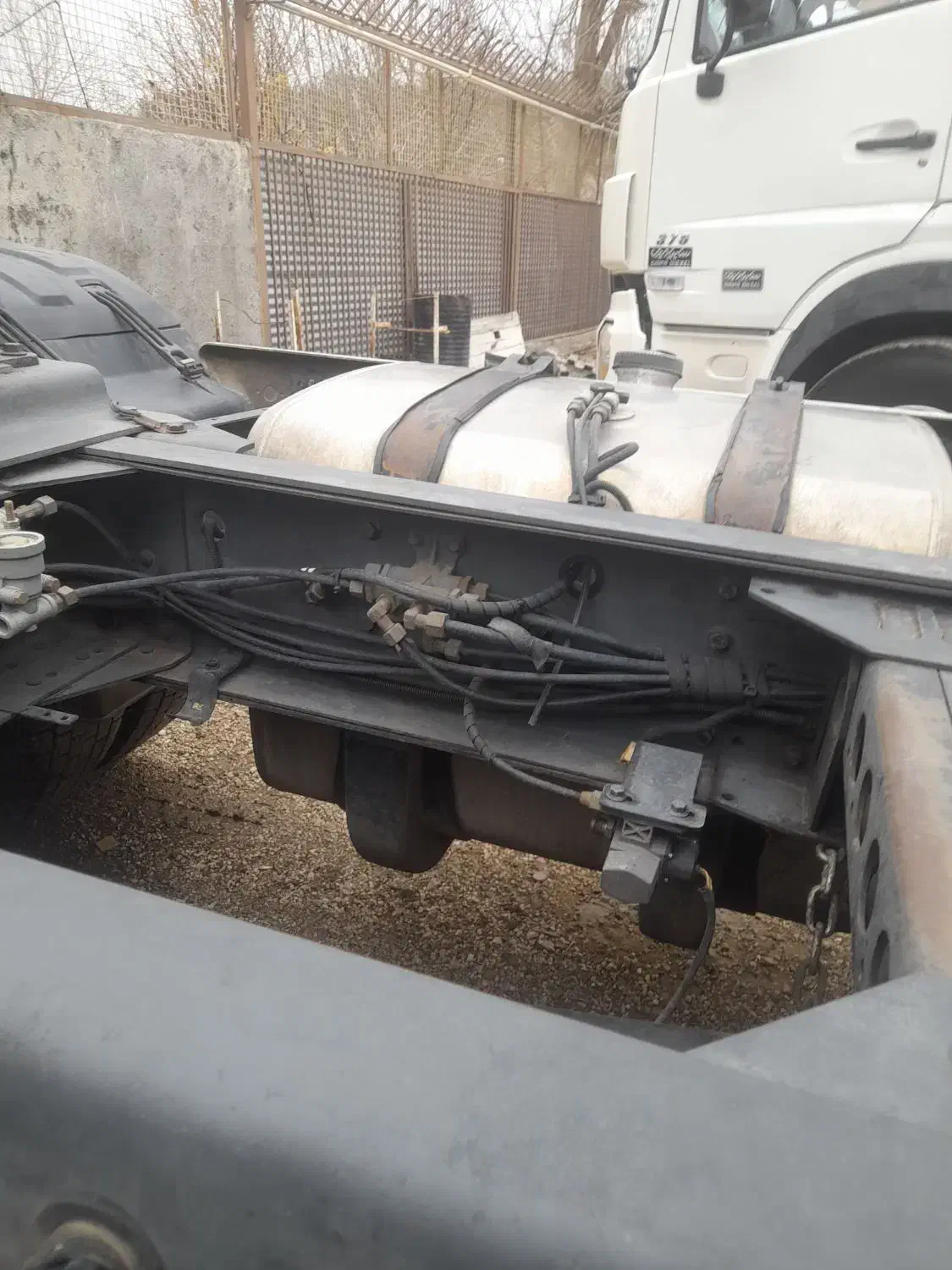 البرز ۹۳ تیپ ۴|خودرو سنگین|اسلامآباد غرب, |دیوار