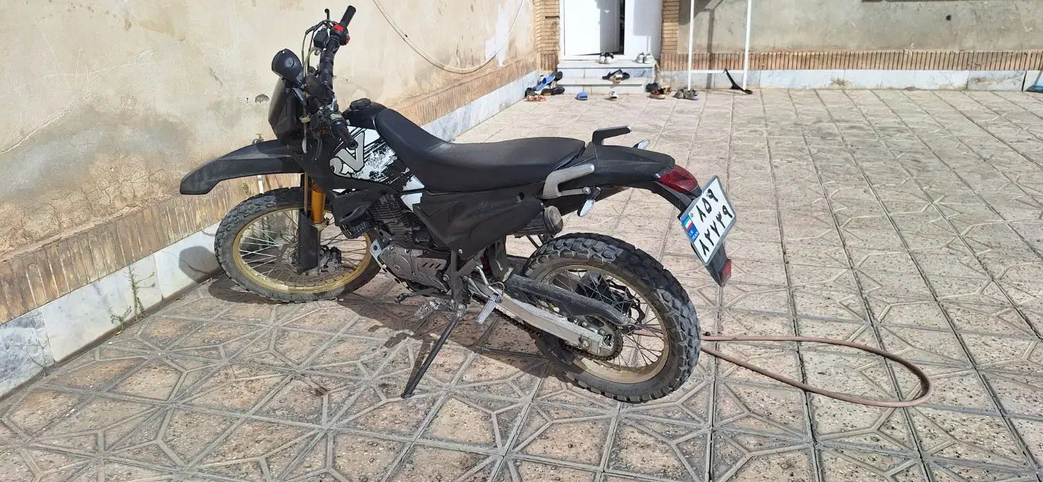 روان کم کار مدل ۴۰۲|موتورسیکلت|گلبهار, شهر جدید گلبهار|دیوار