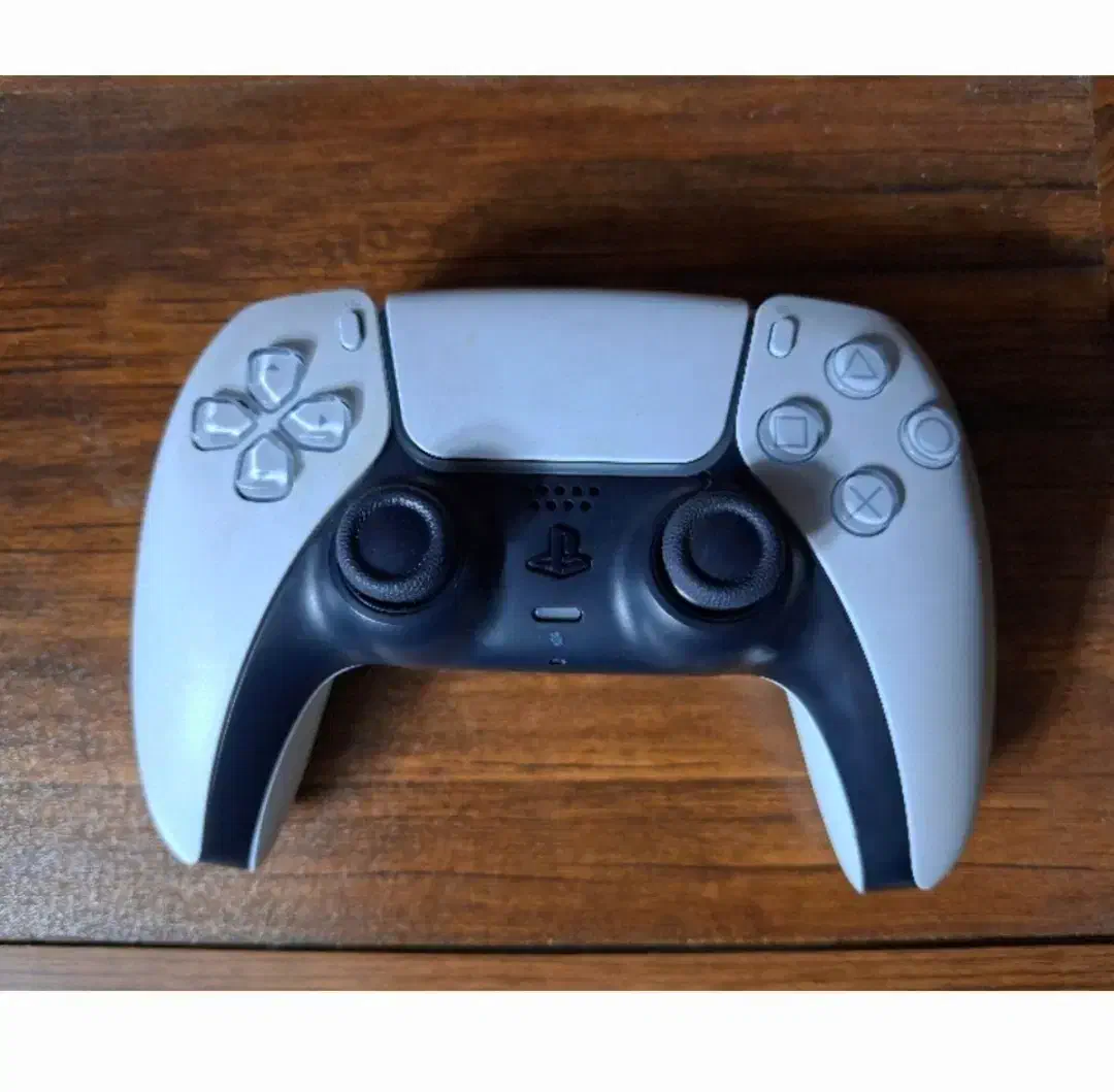 دسته play5 نیاز به تعمیر|کنسول، بازی ویدئویی و آنلاین|اصفهان, ملاصدرا|دیوار