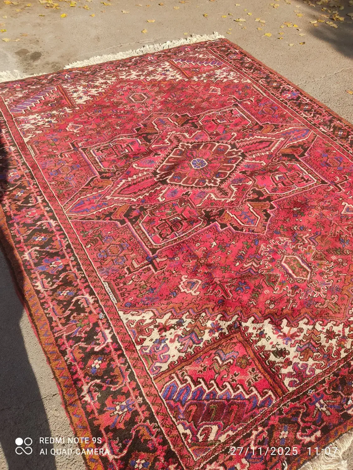 یک تخته ۱۲ متری ،|فرش|مراغه, |دیوار