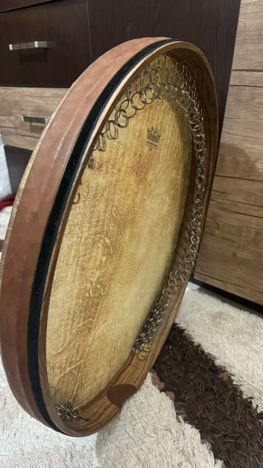 ساز دف|سازهای سنتی|اصفهان, پروین|دیوار