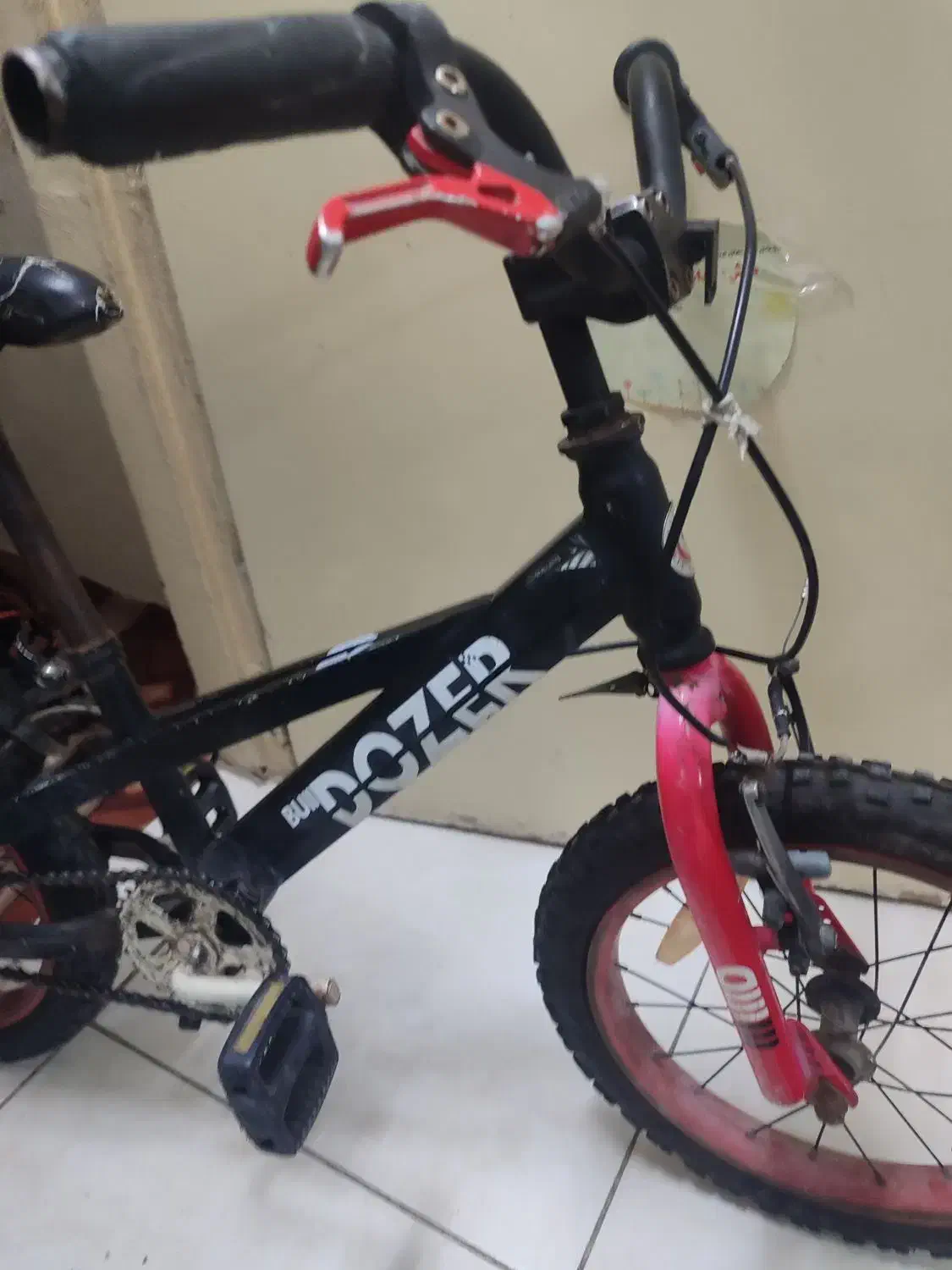 دوچرخه مشکی 16دوچرخه آبی 12|دوچرخه، اسکیت، اسکوتر|شیراز, فخرآباد (دروازه کازرون)|دیوار