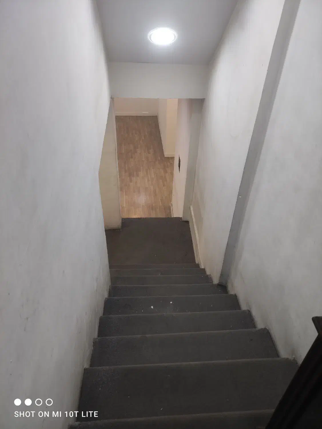 اجاره زیر زمین 200متری|اجارهٔ مغازه و غرفه|تهران, علم و صنعت|دیوار