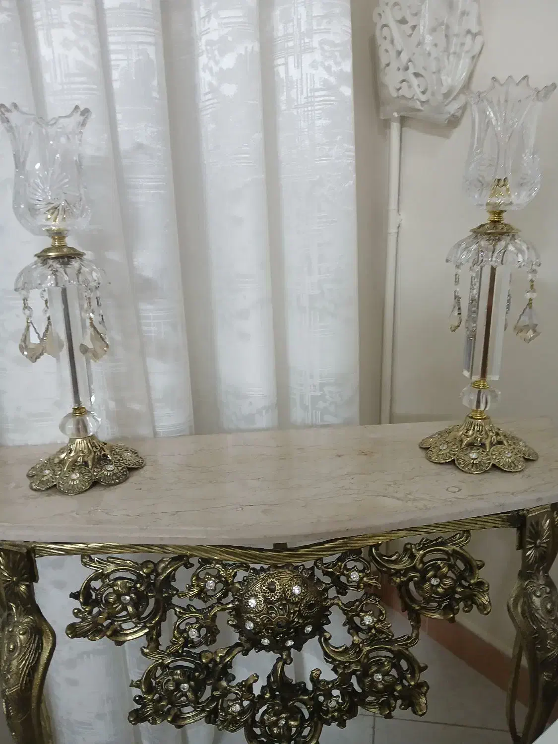 میز و شمدانی|بوفه، ویترین، کنسول|کرج, اصفهانی‌ها|دیوار