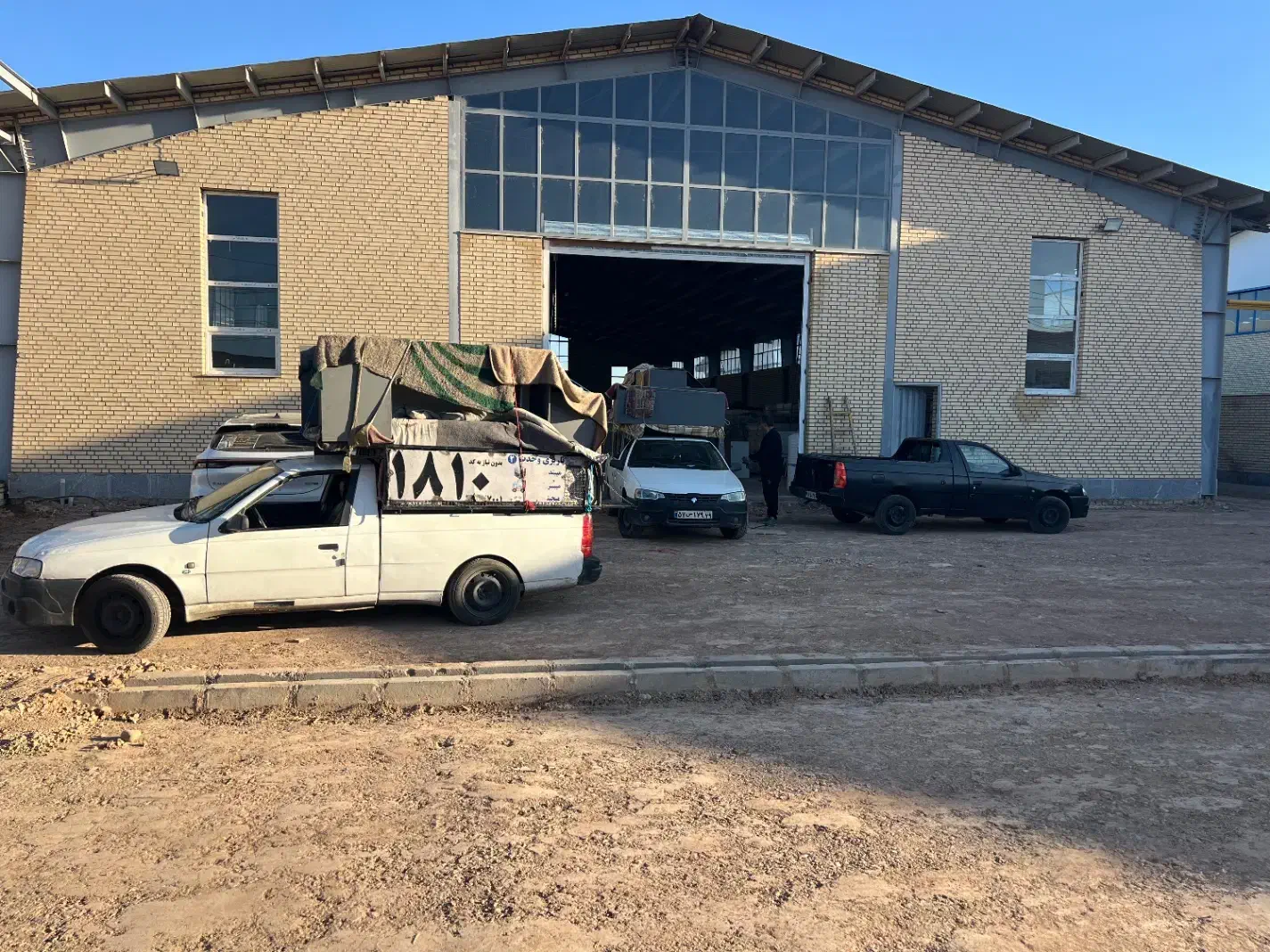 به دو نفر مونتاژ کار ونصاب mdf|استخدام صنعتی، فنی، مهندسی|قزوین, |دیوار