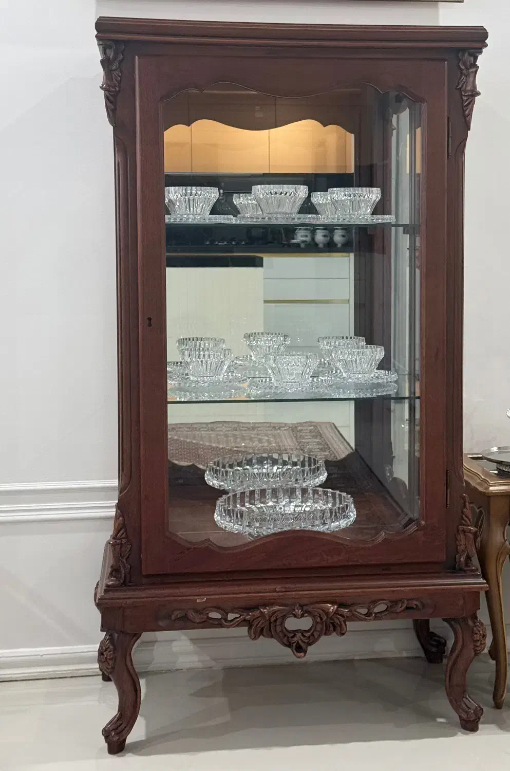 بوفه چوبی|بوفه، ویترین، کنسول|مشهد, بهشت|دیوار