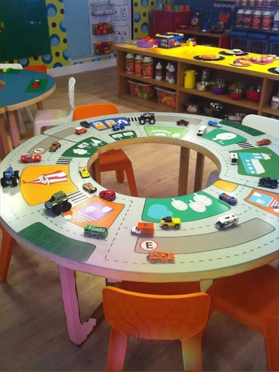 فضای بازی سرپوشیده کودک|اسباب‌‌بازی|کرمان, |دیوار