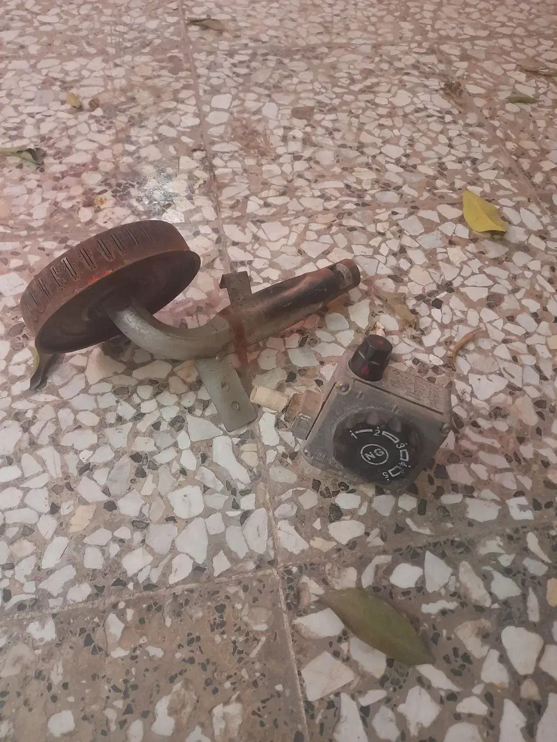 دستگاه ابگرمکن|آبگرمکن، پکیج، شوفاژ|گنبد کاووس, |دیوار