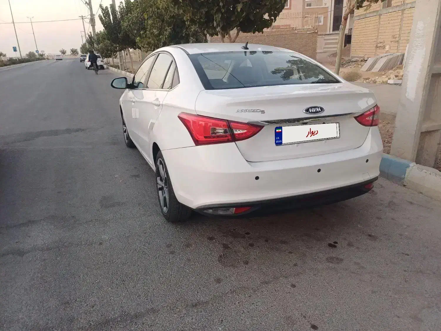 اریزو۵ بسیار تمیز ۱۴۰۱|خودرو سواری و وانت|شاهینشهر, شهرک میلاد|دیوار