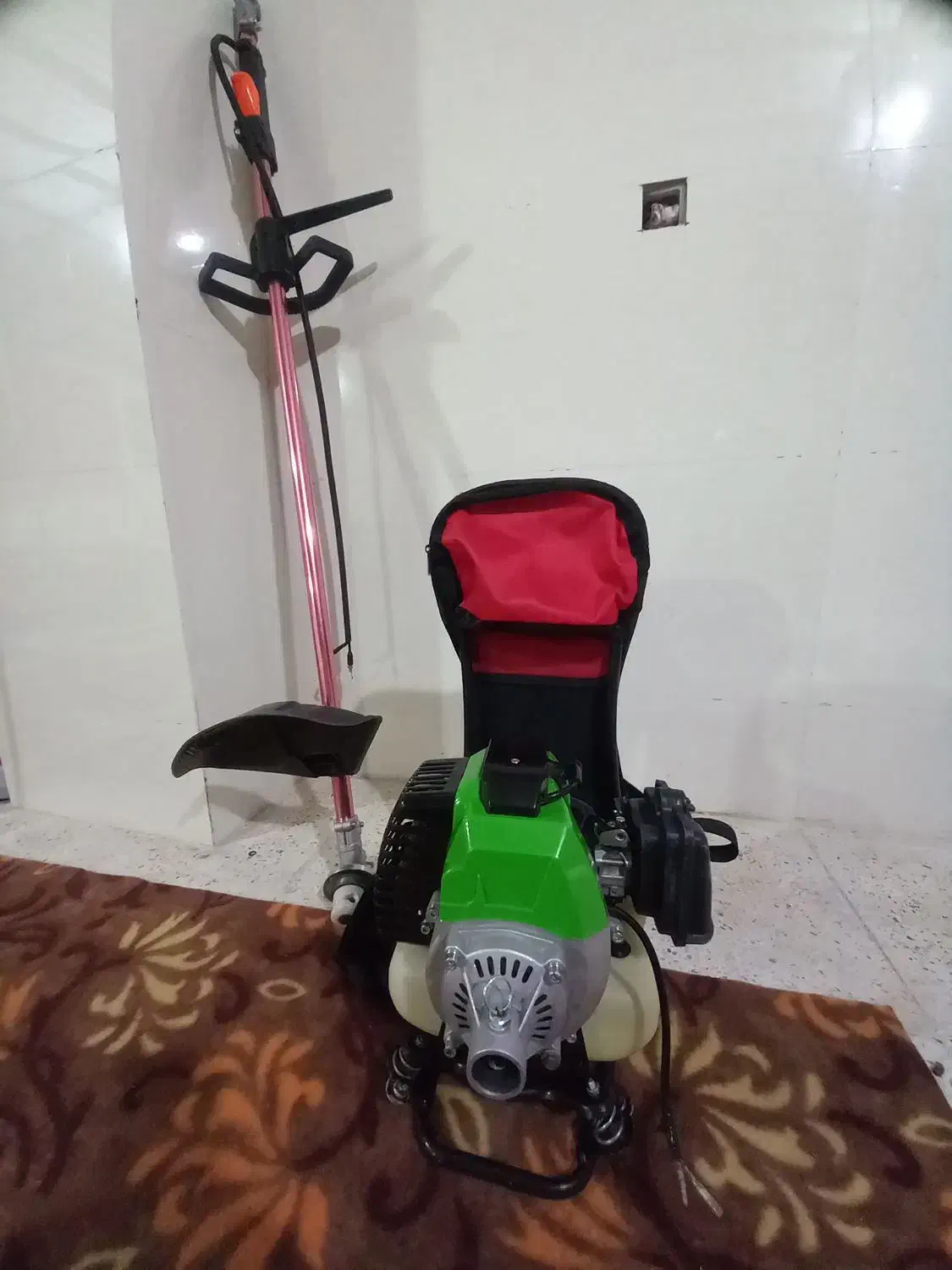 علف زن دوزمانه کی ان سی|ماشین‌آلات صنعتی|اقبالیه, |دیوار