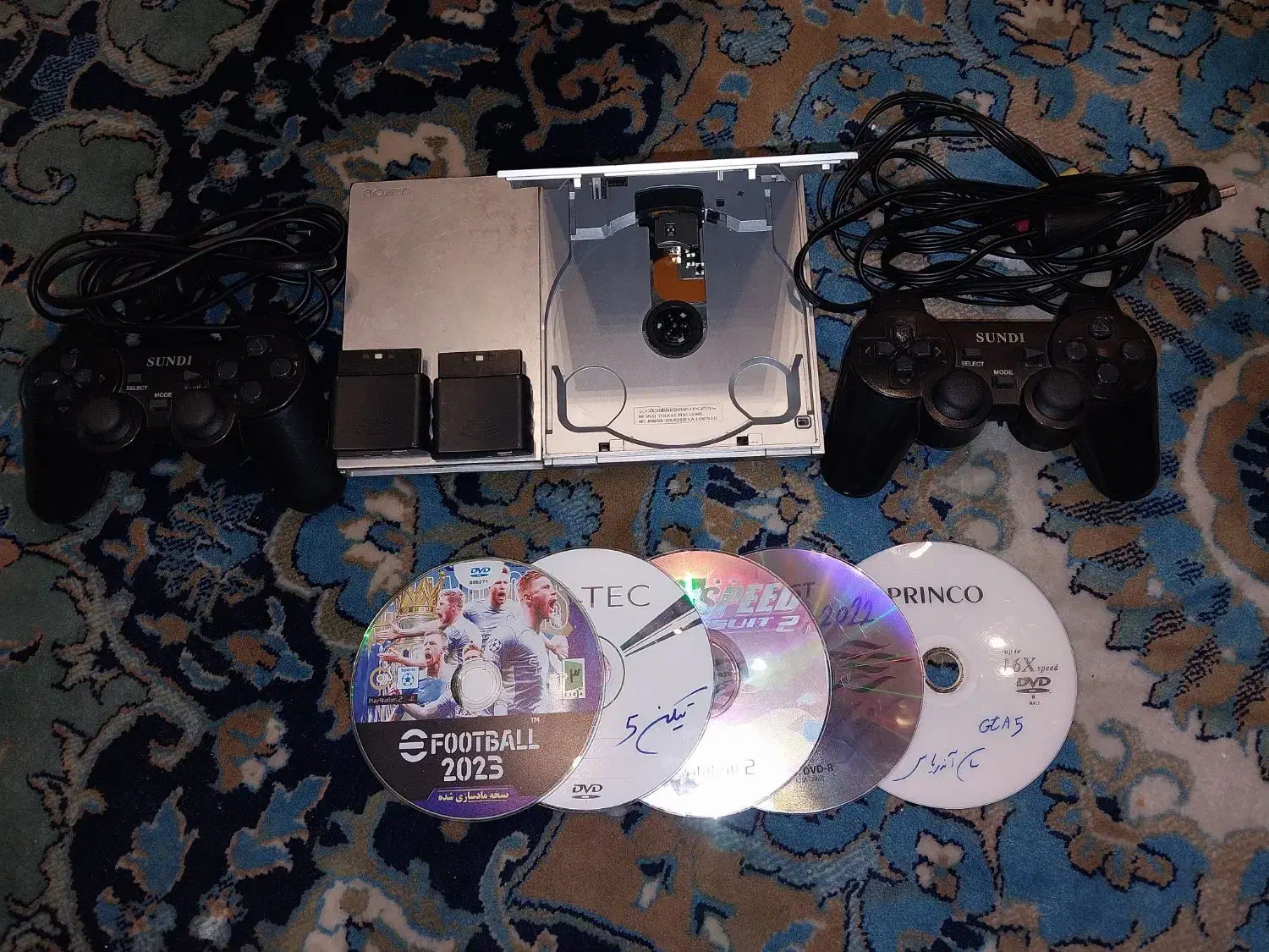 پلی استیشن|کنسول، بازی ویدئویی و آنلاین|پرند, فاز ۶|دیوار