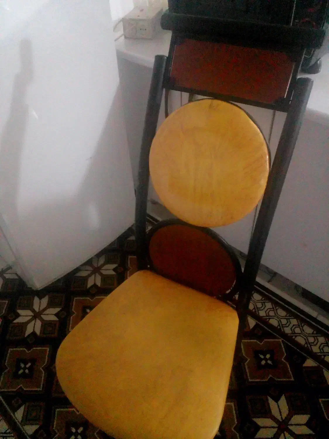 صندلی رستورانی|میز و صندلی غذاخوری|لاهیجان, گلستان|دیوار
