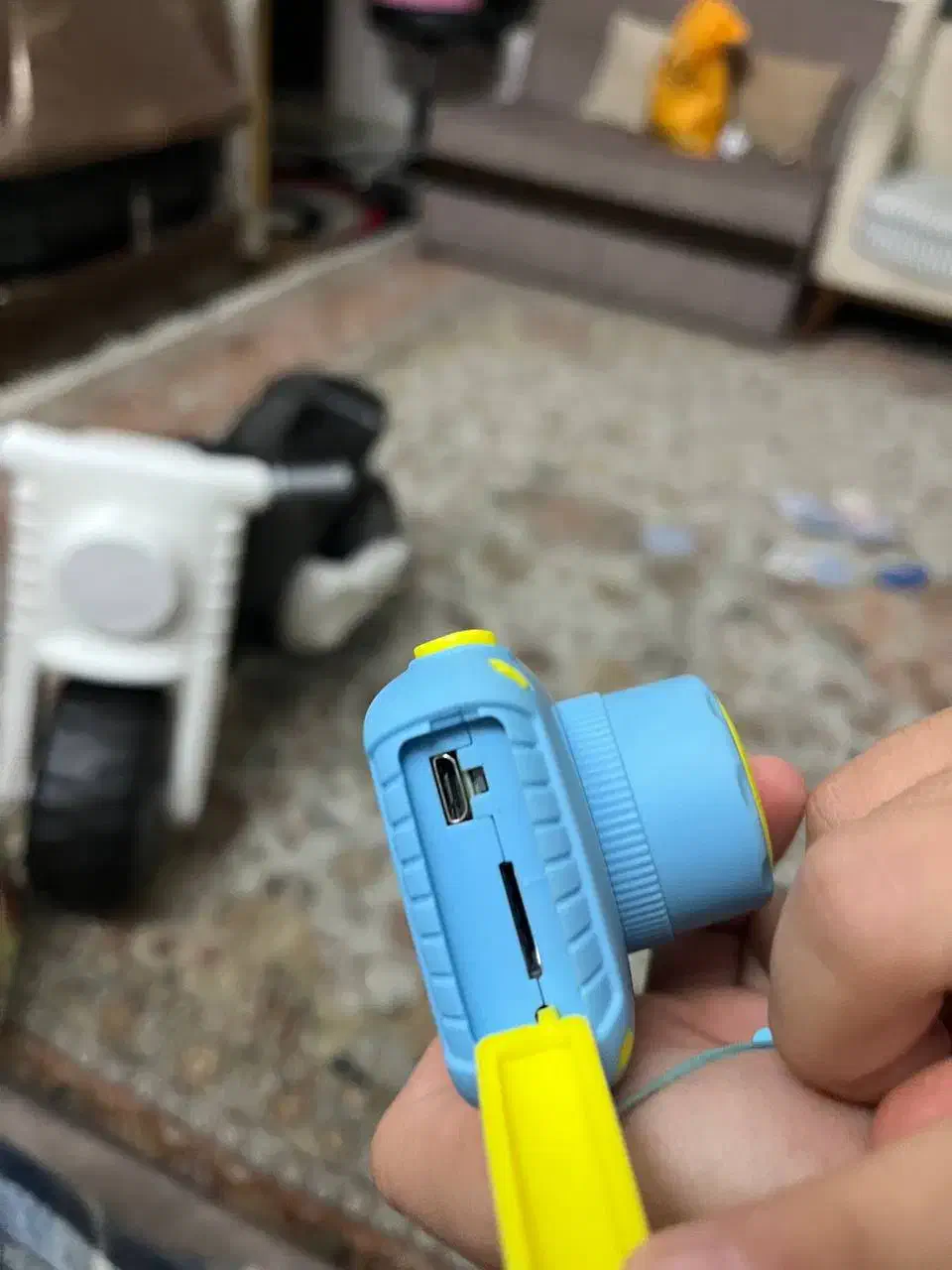 دوربین بچه گانه|دوربین عکاسی و فیلمبرداری|شاهرود, |دیوار