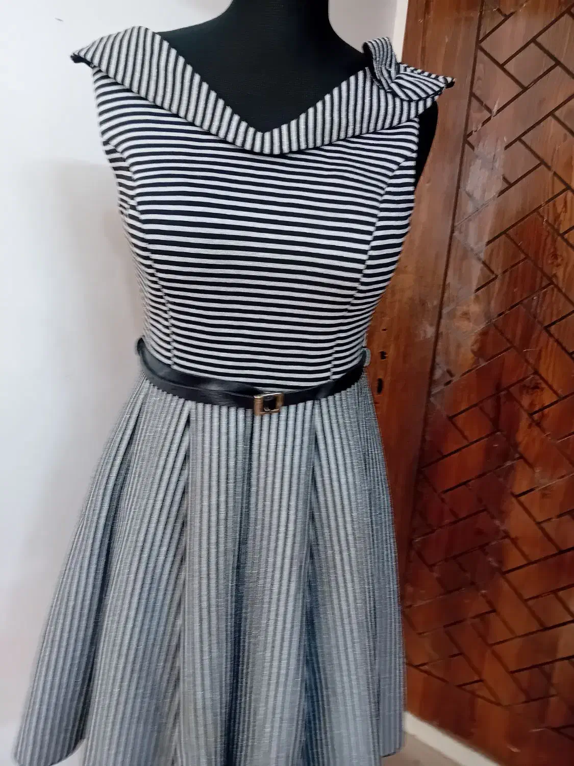 لباس مجلسی|لباس|تایباد, |دیوار