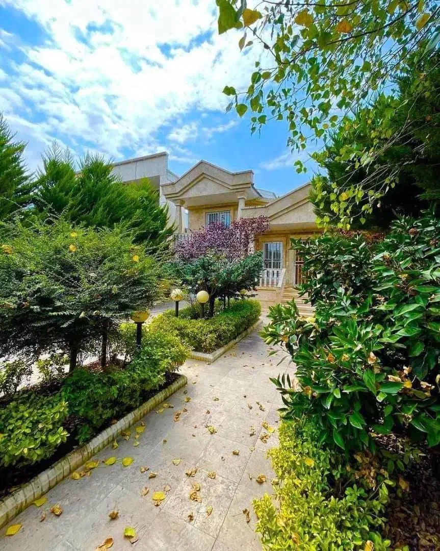 ویلا بسیار دلنشین/حیاط مشجر/بدون مشرف/تهاترباخودرو|فروش خانه و ویلا|امامزاده عبدالله, |دیوار