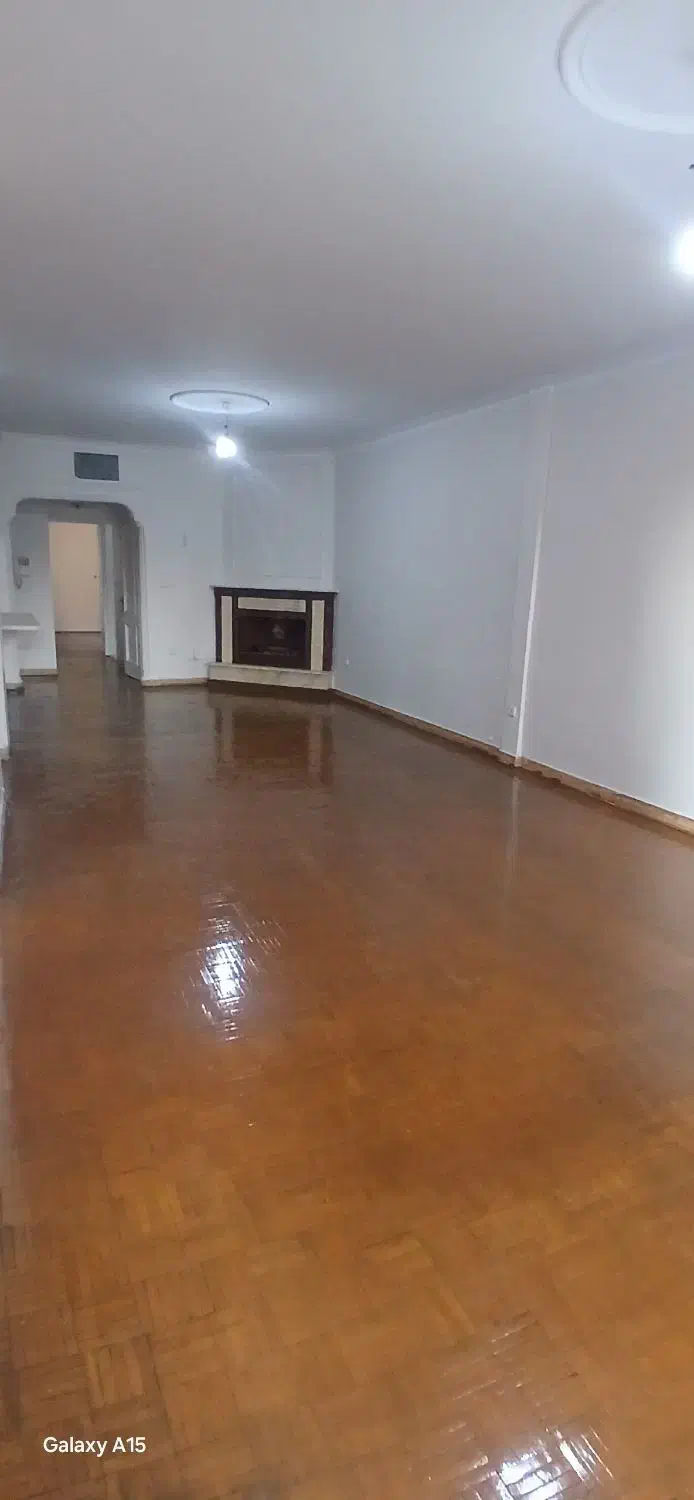 ۱۱۰ متر سهروردی