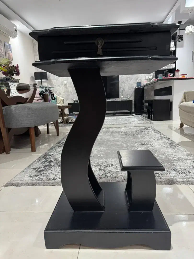 میز تلفن و اکسسوری ( انتزاعی )|میز تلفن|تهران, شهرک چیتگر|دیوار