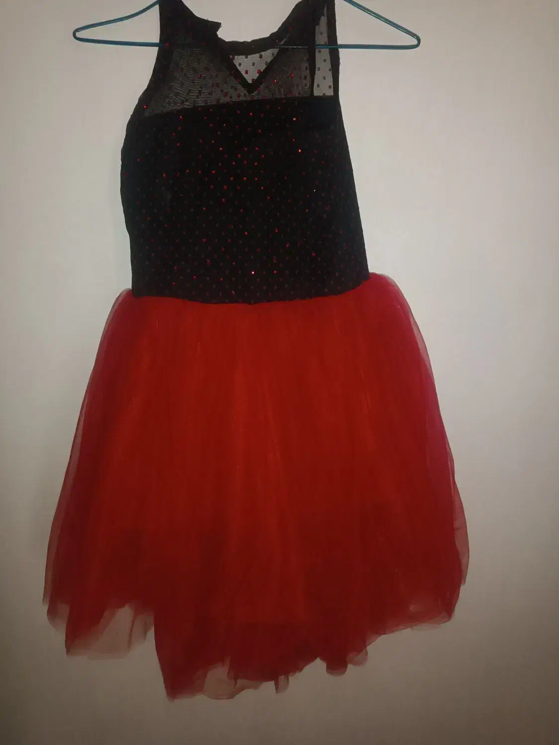 لباس مجلسی|لباس|خورموج, |دیوار