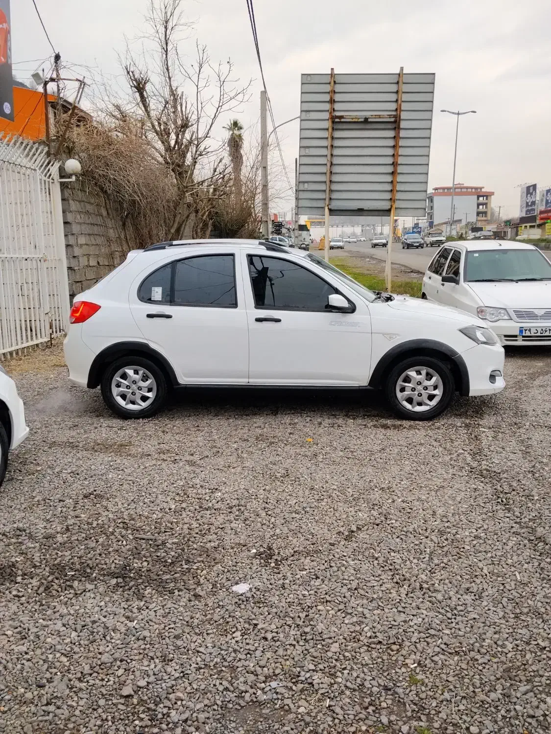 کوئیک مدل98|خودرو سواری و وانت|لاهیجان, لیالستان|دیوار