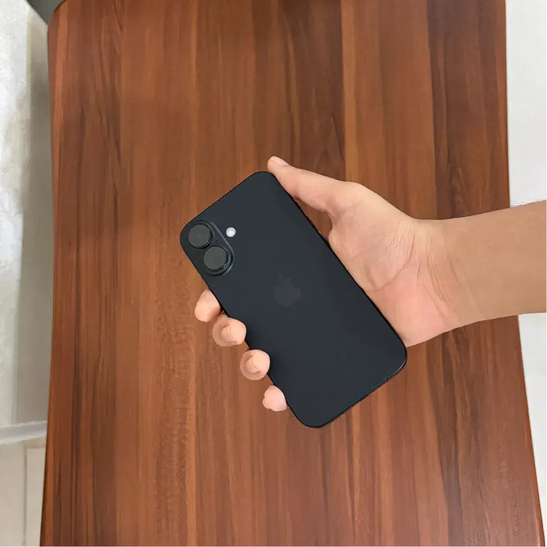 آیفون ۱۶ دوسیم - ۲۵۶ - باتری ۱۰۰ (بدون ریجستر)|موبایل|بندرعباس, |دیوار