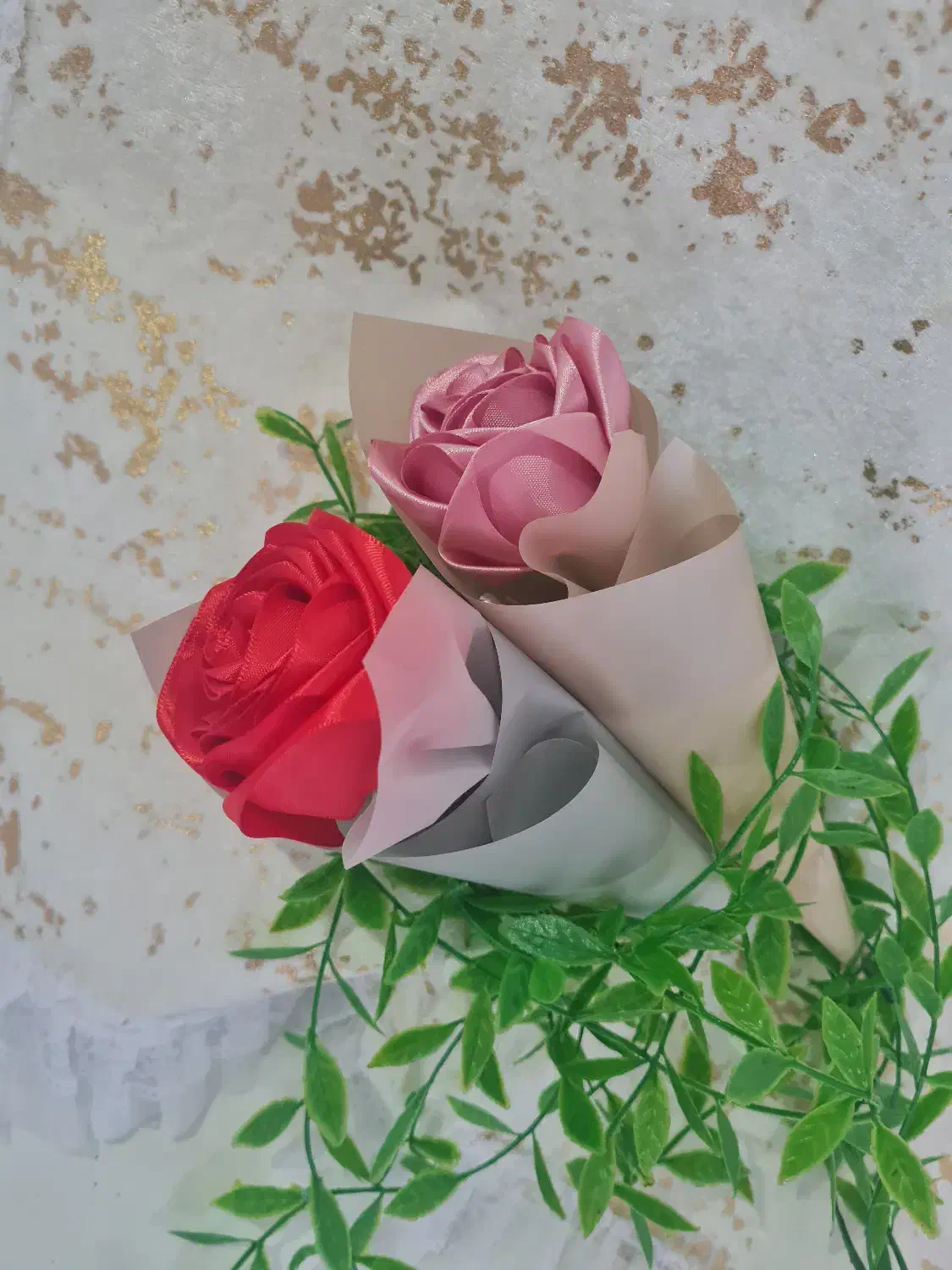 شاخه گل روبانی ویژه روز مادر|گل مصنوعی|بوشهر, |دیوار