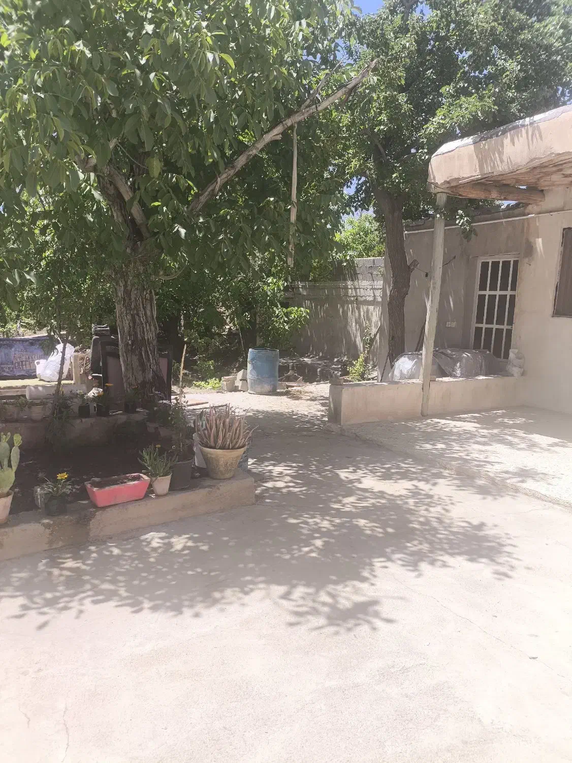 اجاره باغ روزانه|اجارهٔ کوتاه‌مدت ویلا و باغ|شهرضا, |دیوار